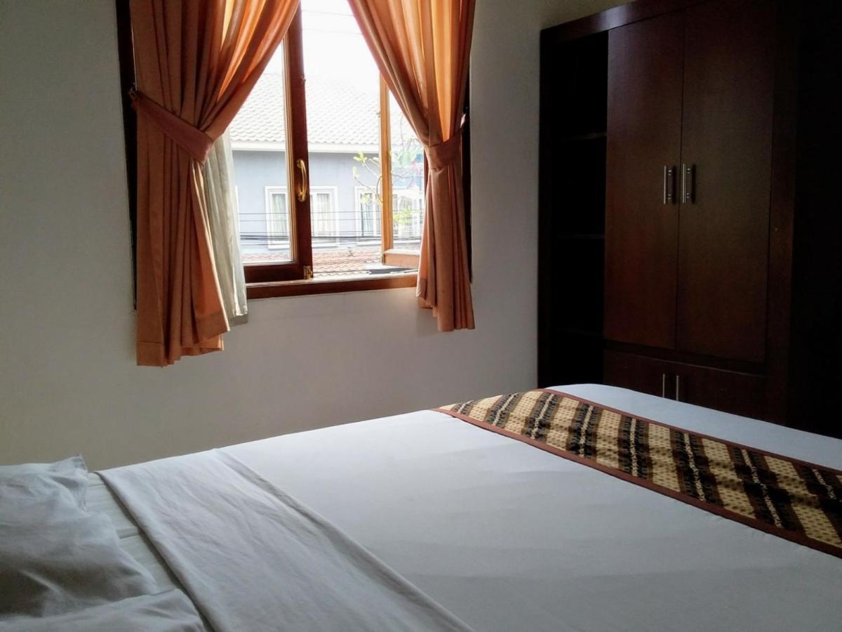 Malioboro Inn Hotel Yogyakarta Exteriör bild