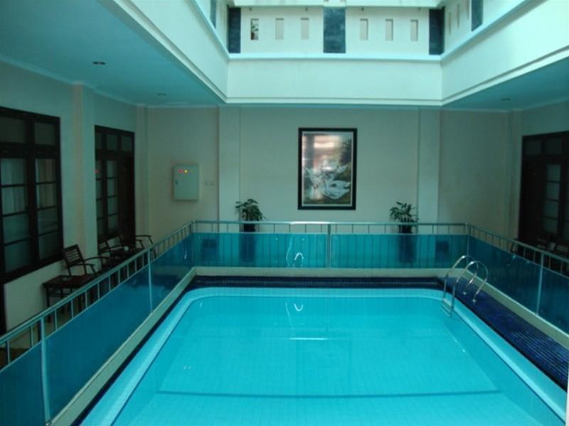 Malioboro Inn Hotel Yogyakarta Exteriör bild
